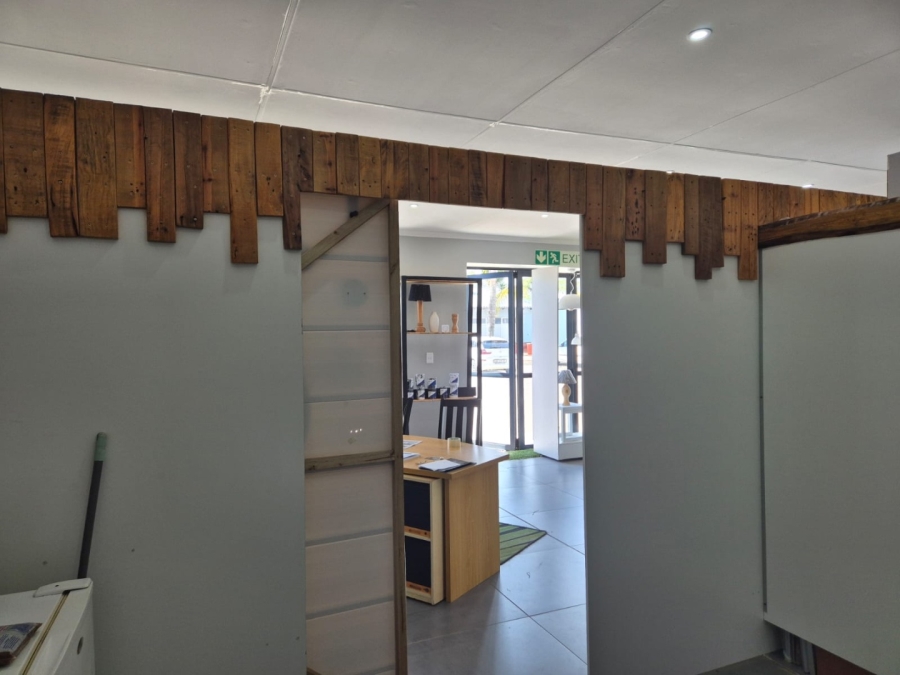 To Let Commercial Property for Rent in George Central Western Cape